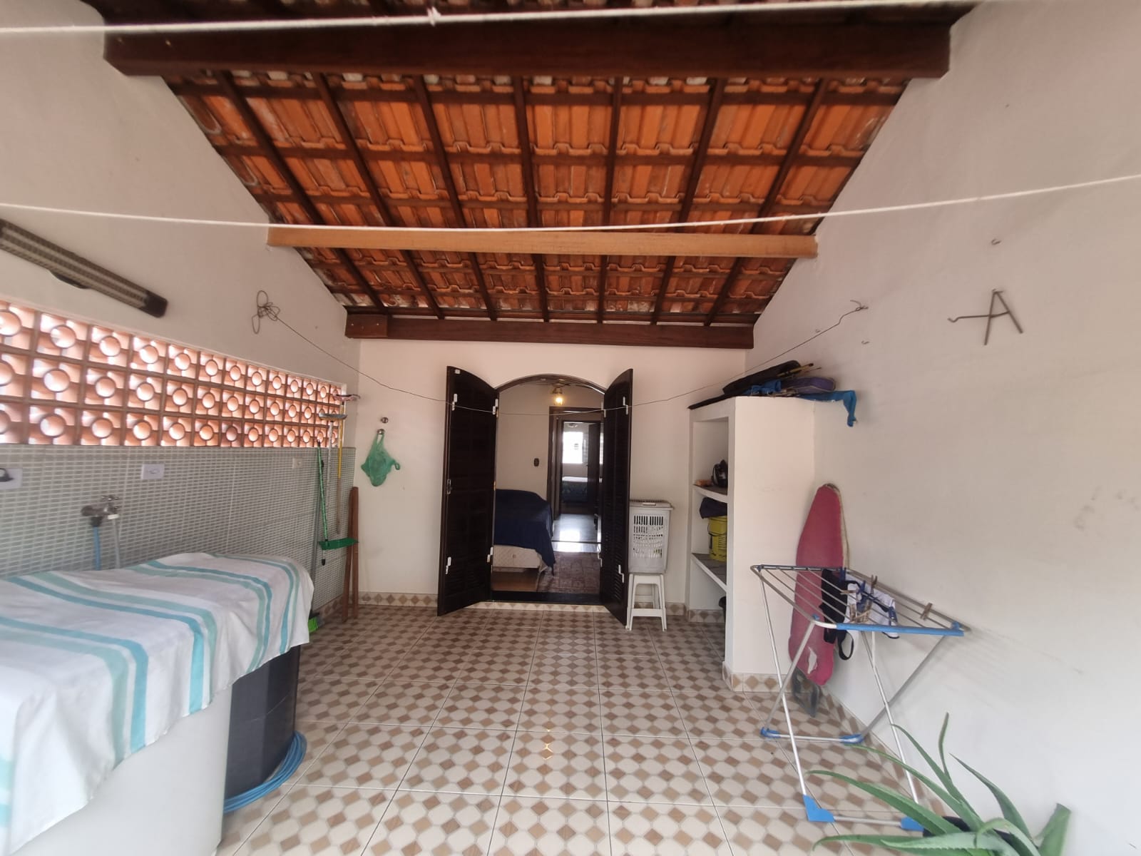 VENDA- SOBRADO 162m² 02 DORMITÓRIOS 02 VAGAS - EDÍCULA - QUINTAL AMPLO FL38